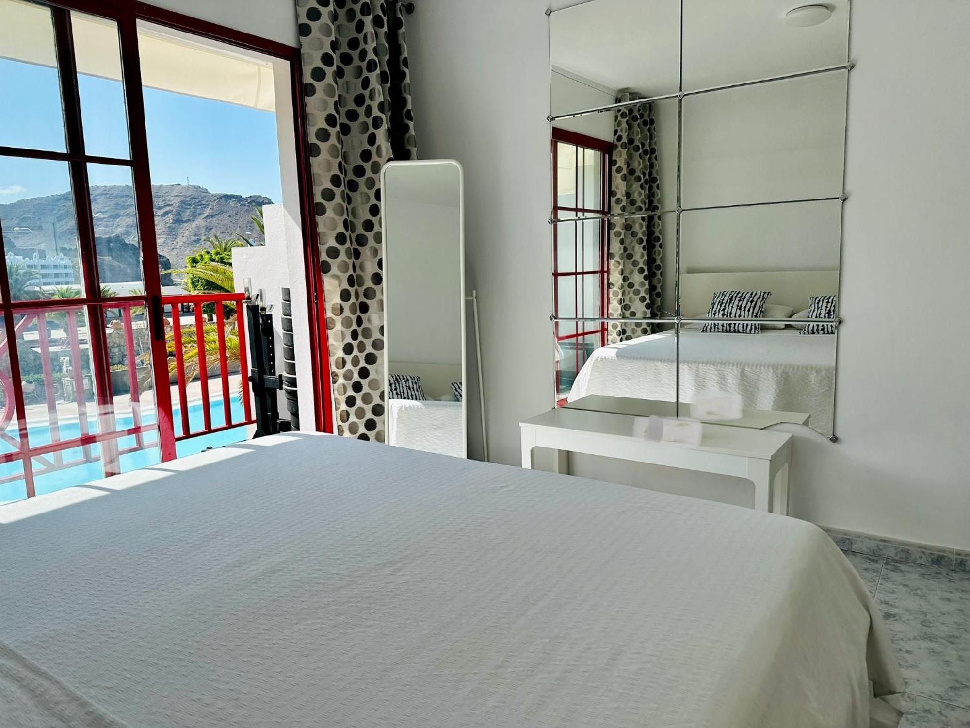 Cura Marina - Seaside Escape Close To The Beach Плая дел Кура Екстериор снимка